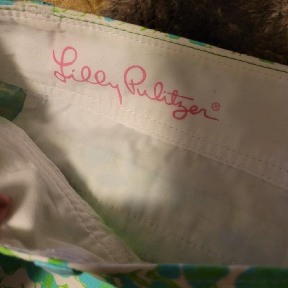EUC Lilly Pulitzer The Callahan Short - Picture 4 of 4